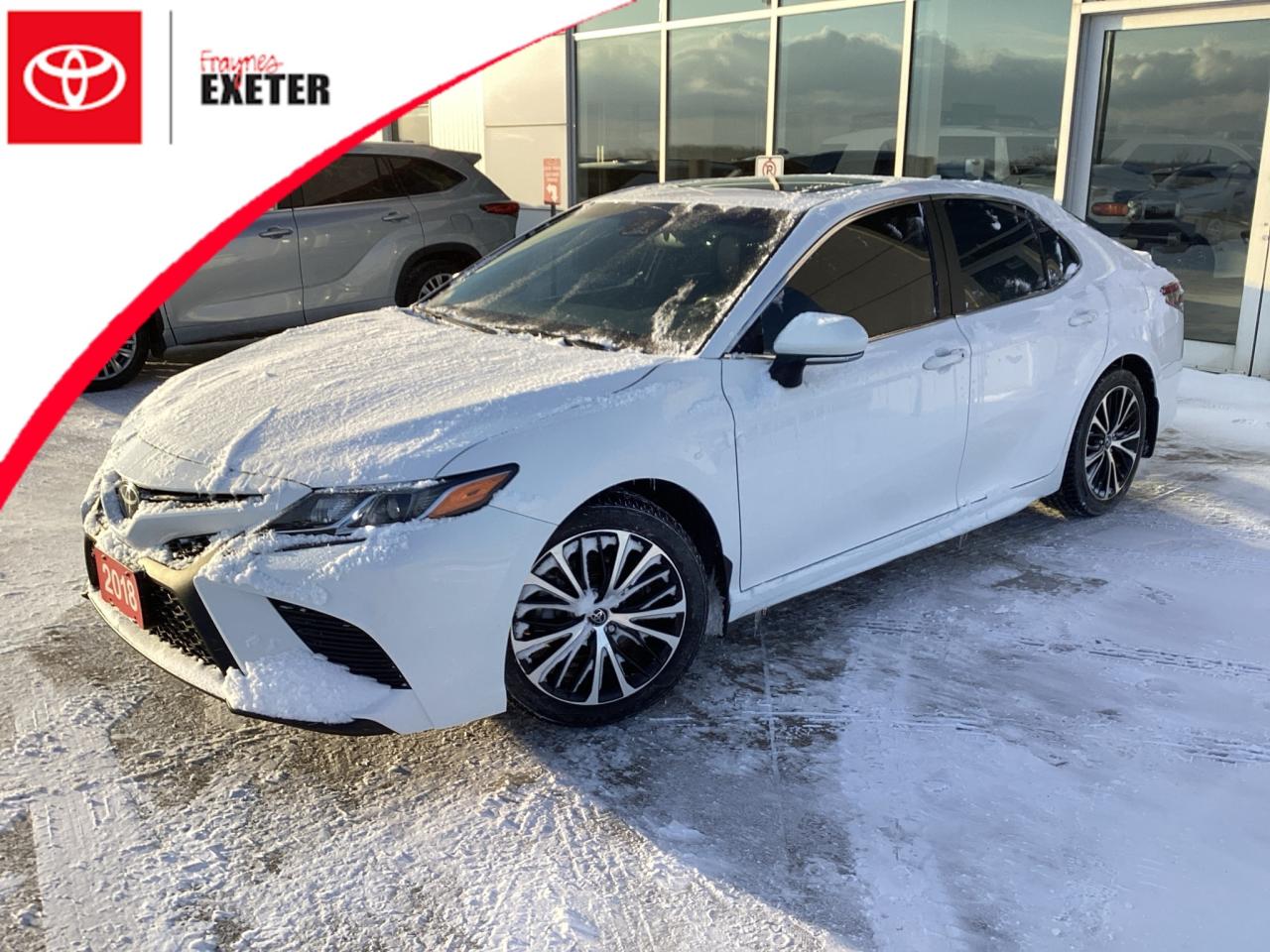 2018 Toyota Camry SE Upgrade Photo0