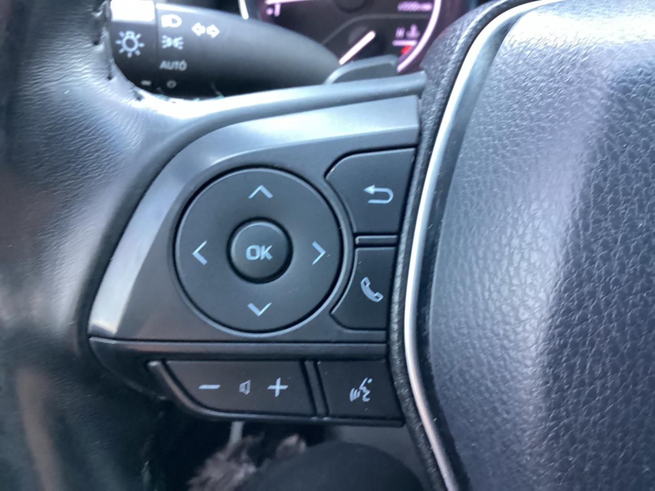 2018 Toyota Camry SE Upgrade Photo