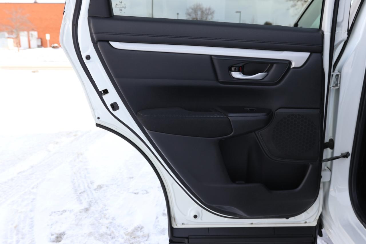 2018 Honda CR-V LX AWD-R STARTER/BACK UP CAM/HEATED SEATS/ BLUETOO Photo