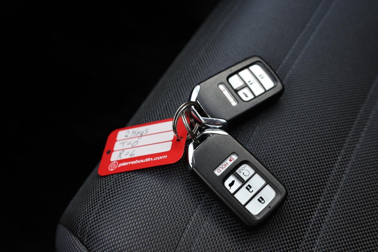 2018 Honda CR-V LX AWD-R STARTER/BACK UP CAM/HEATED SEATS/ BLUETOO Photo