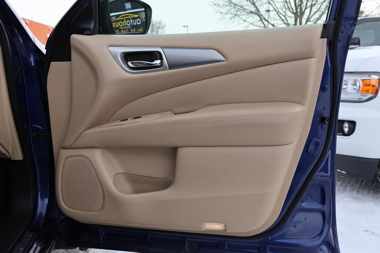 2018 Nissan Pathfinder SL-PREMIUM 4WD-7PASS-R STARTER/NAV/360 CAM/BLIS/KE Photo