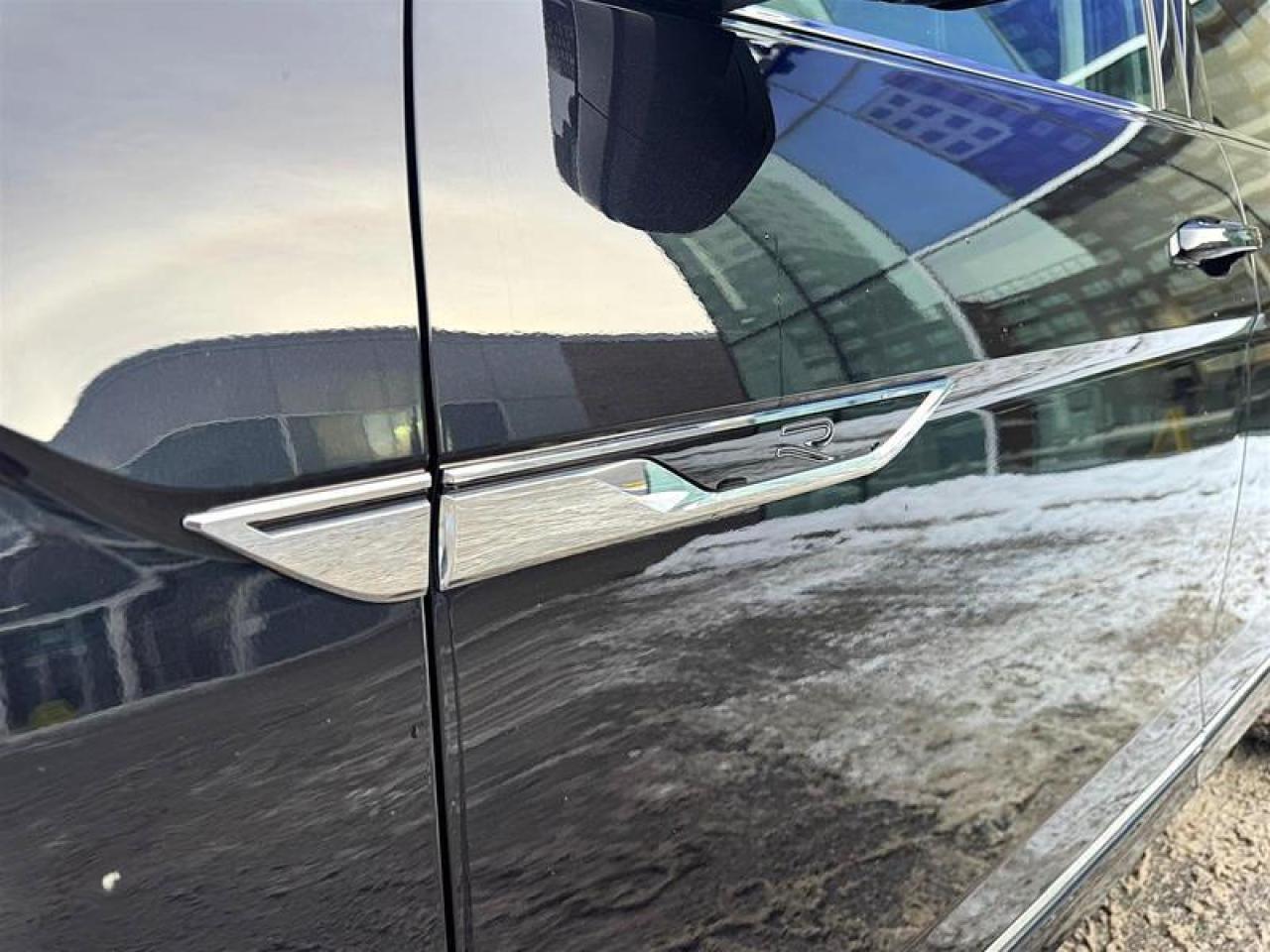 2023 Volkswagen Atlas Execline 3.6L 8sp at w/Tip 4MOTION Photo