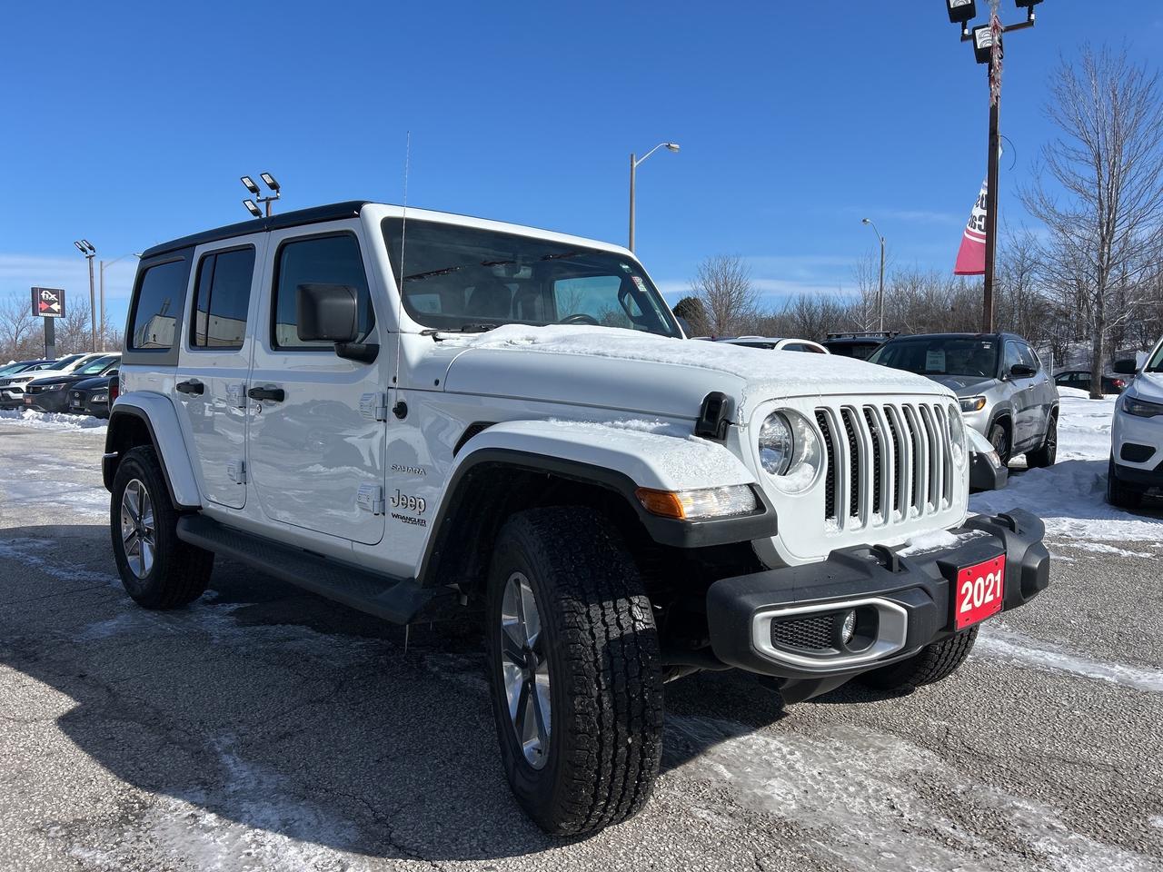 2021 Jeep Wrangler Sahara w/Leather, NAV, Heated Seats, Remote Start Photo