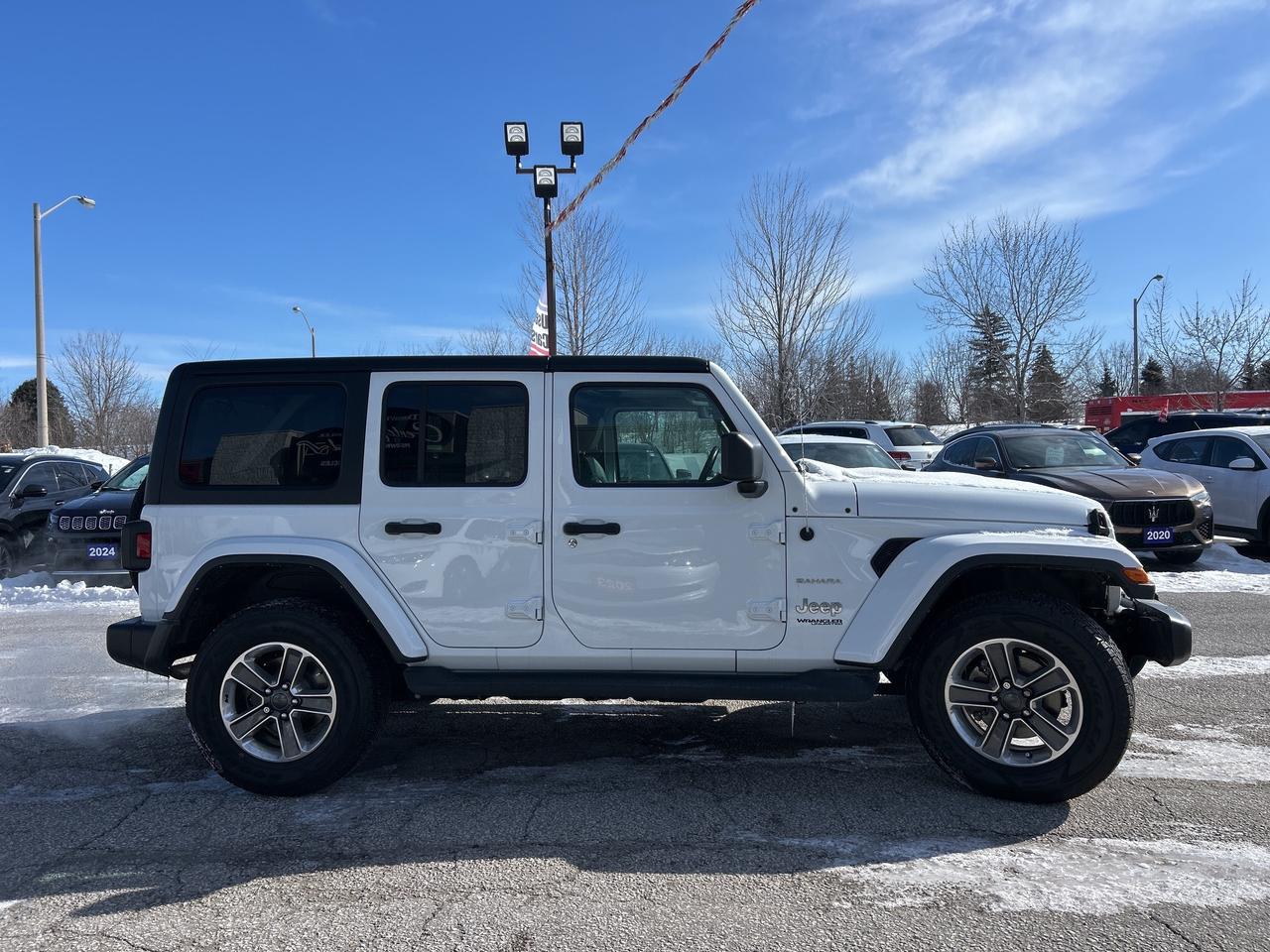2021 Jeep Wrangler Sahara w/Leather, NAV, Heated Seats, Remote Start Photo3