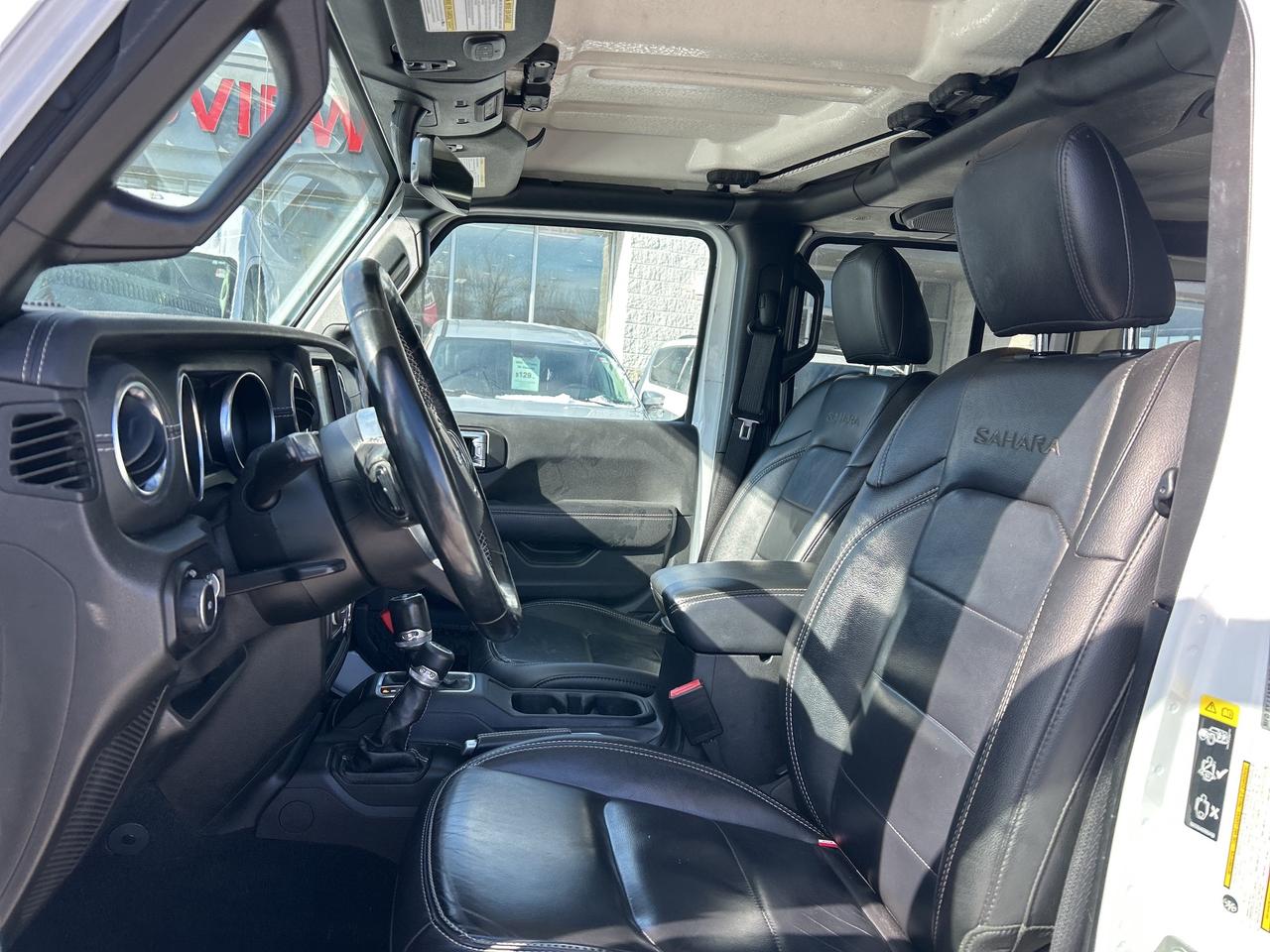 2021 Jeep Wrangler Sahara w/Leather, NAV, Heated Seats, Remote Start Photo