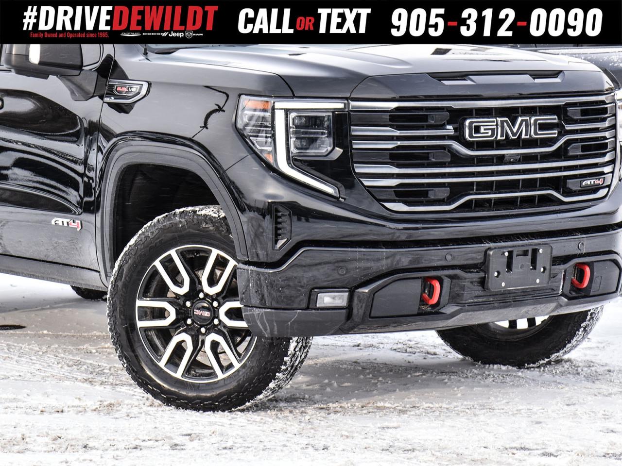 2025 GMC Sierra 1500 AT4   POWER SUNROOF   ONE OWNER Photo