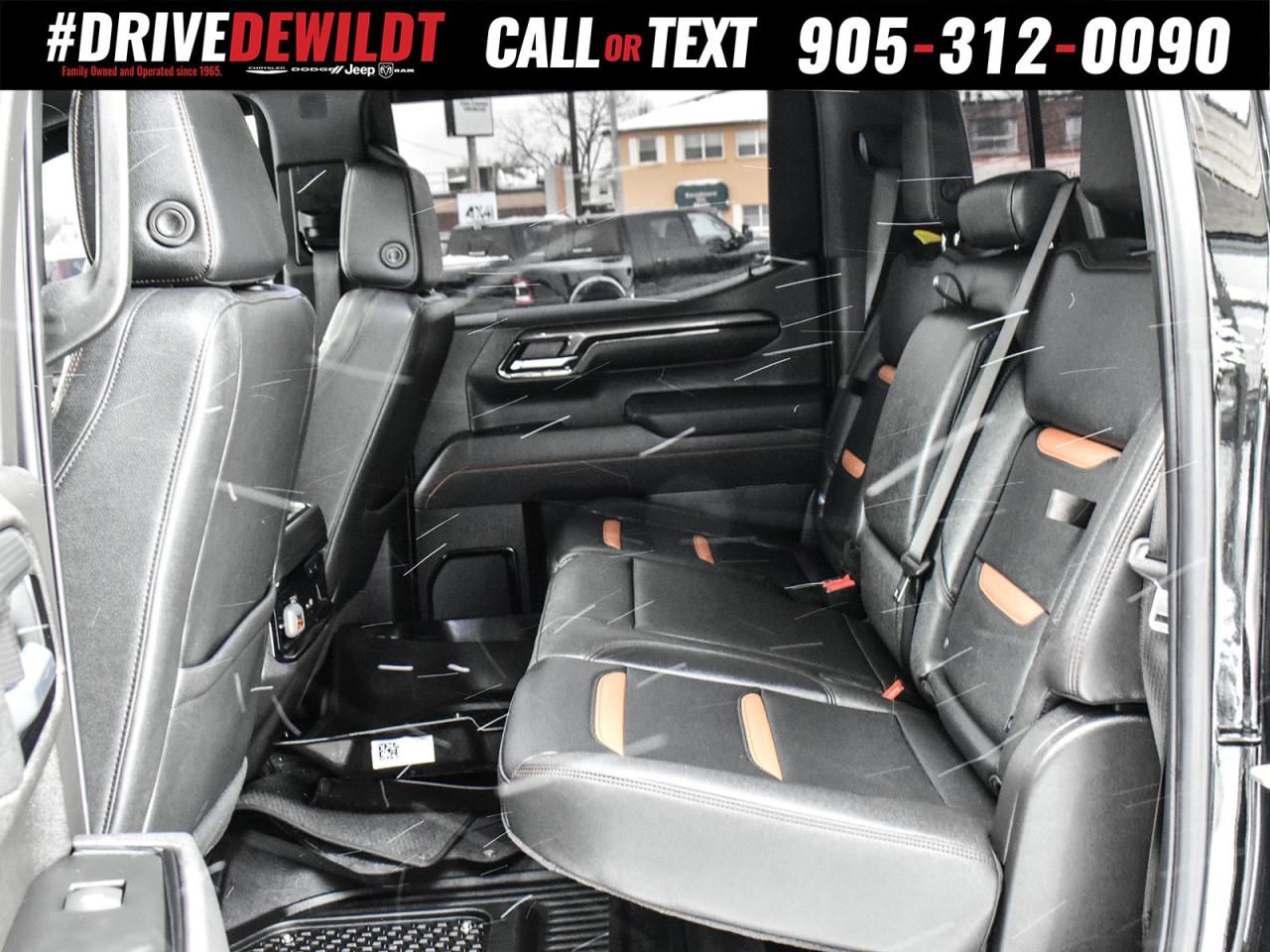 2025 GMC Sierra 1500 AT4   POWER SUNROOF   ONE OWNER Photo