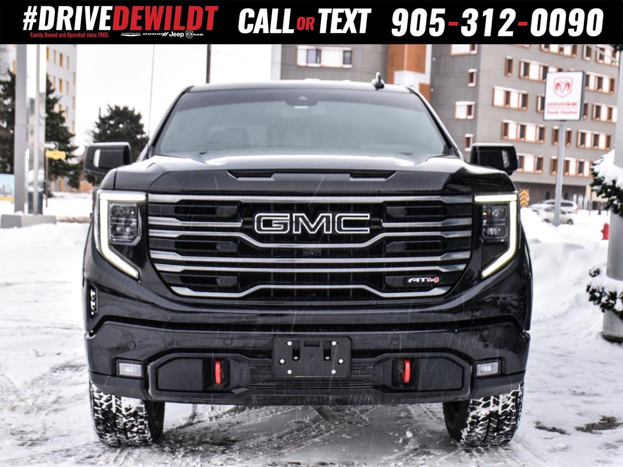 2025 GMC Sierra 1500 AT4   POWER SUNROOF   ONE OWNER Photo