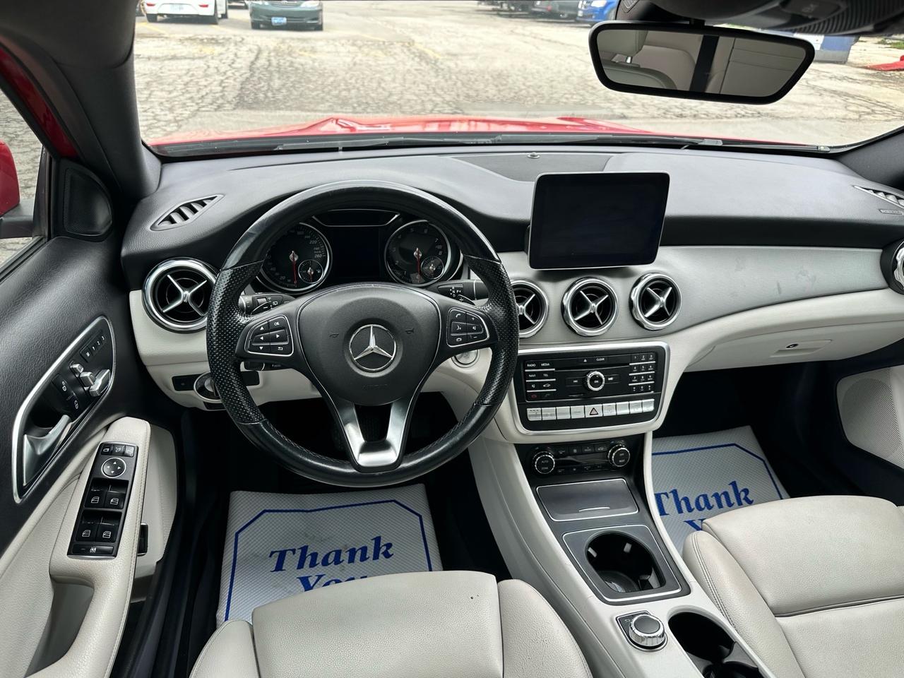 2019 Mercedes-Benz GLA-Class GLA 250 Photo4