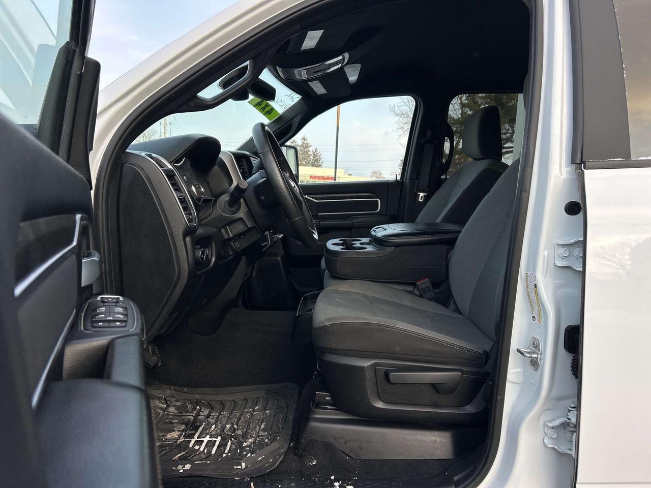 2024 RAM 2500 Big Horn Diesel 4x4 Turbo   Crew Cab 6'4 Box Photo