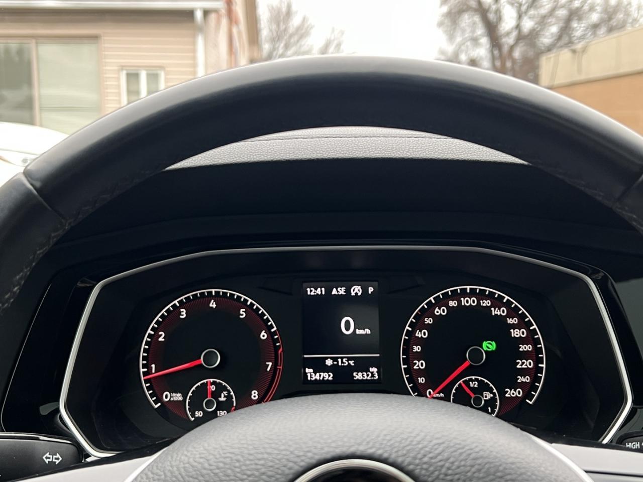 2019 Volkswagen Jetta Highline   Leather   Htd Seats   Alloys Photo