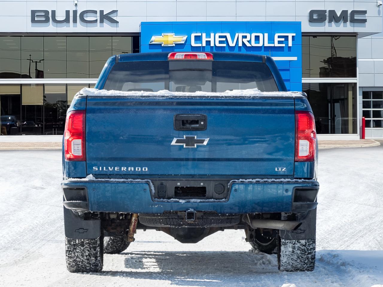 2017 Chevrolet Silverado 1500 4WD Crew Cab 143.5  LTZ w-2LZ Photo