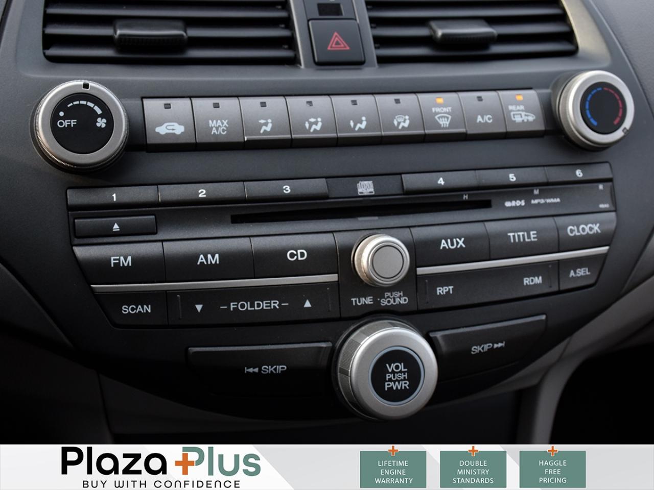 2010 Honda Accord Sedan LX   62,200KM   CLEAN CARFAX   VERY LOW KM   NO RU Photo