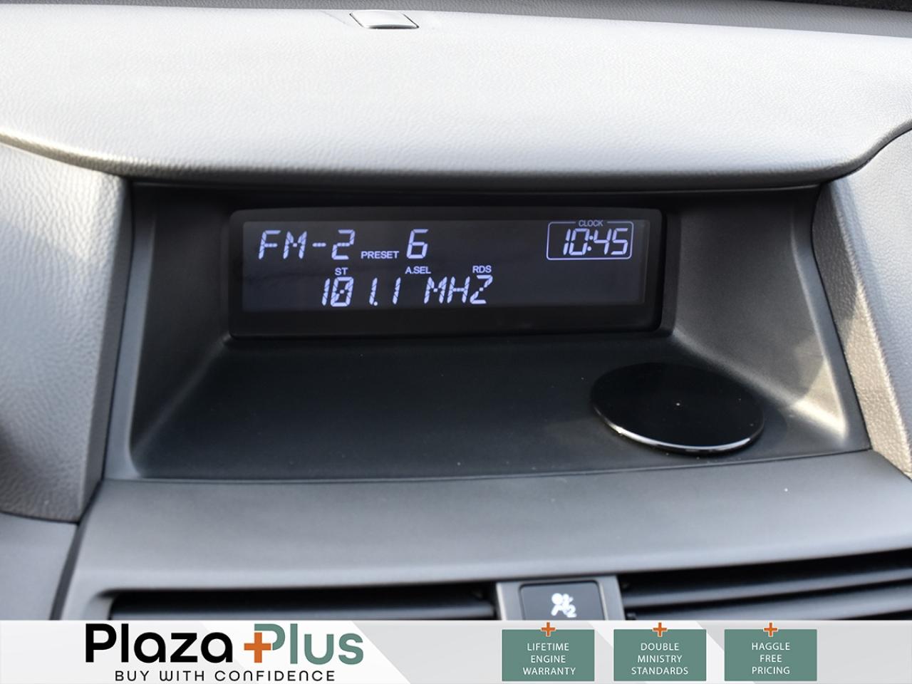 2010 Honda Accord Sedan LX   62,200KM   CLEAN CARFAX   VERY LOW KM   NO RU Photo