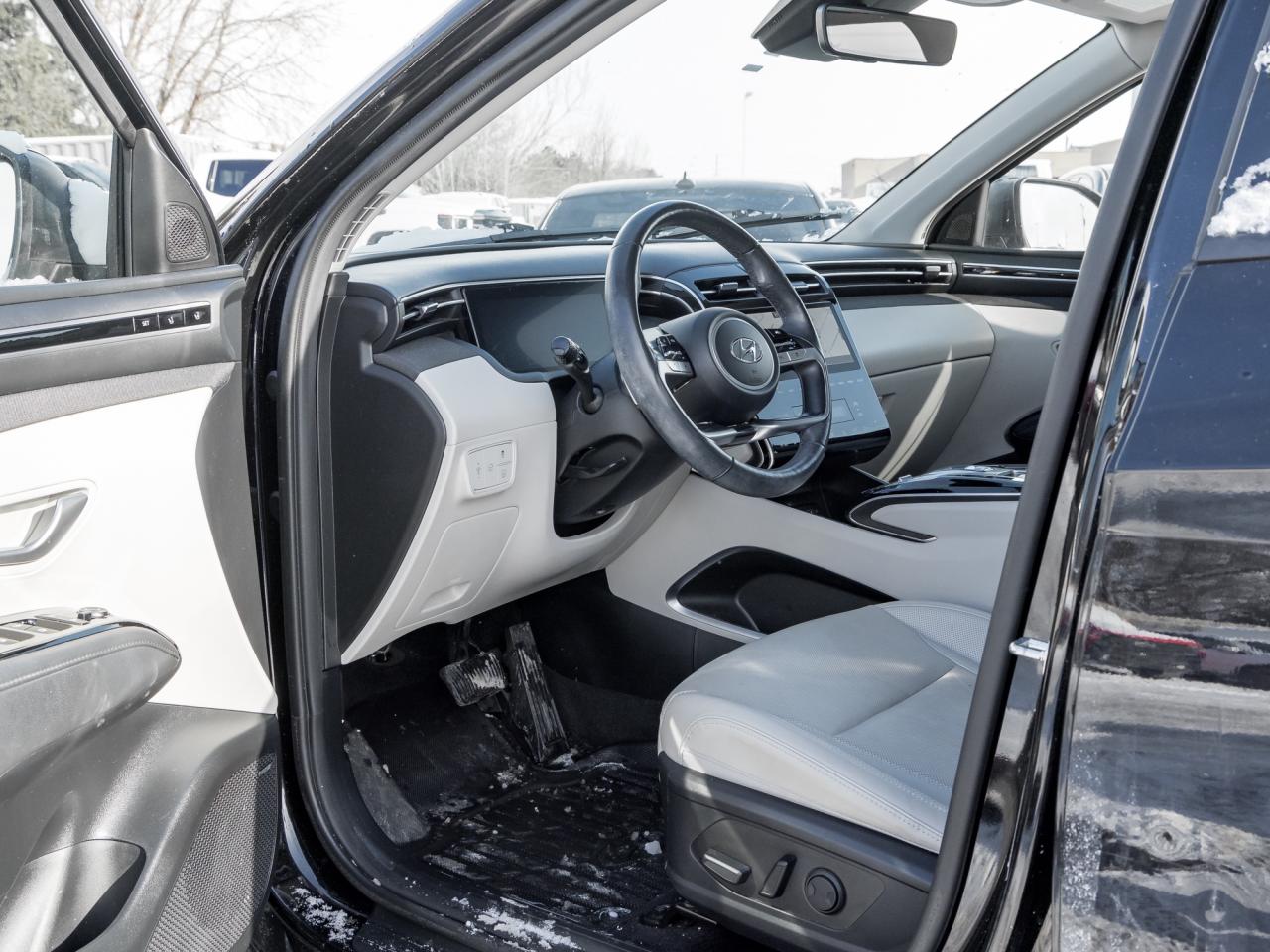 2023 Hyundai Tucson Hybrid Ultimate AWD   Local trade Photo