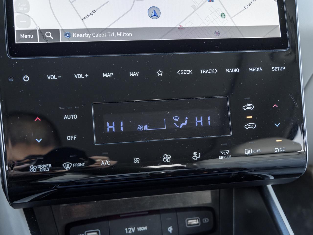 2023 Hyundai Tucson Hybrid Ultimate AWD   Local trade Photo