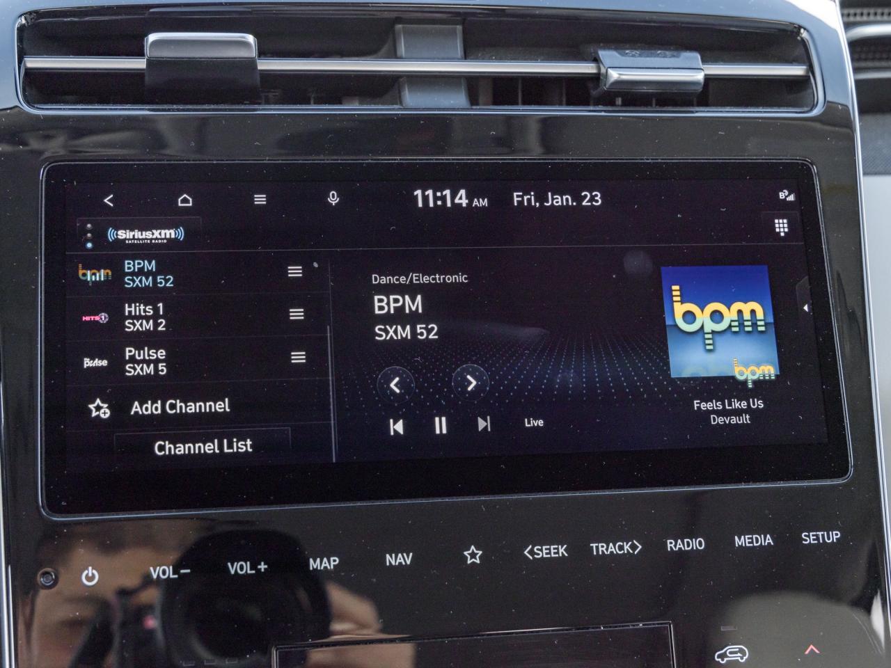 2023 Hyundai Tucson Hybrid Ultimate AWD   Local trade Photo