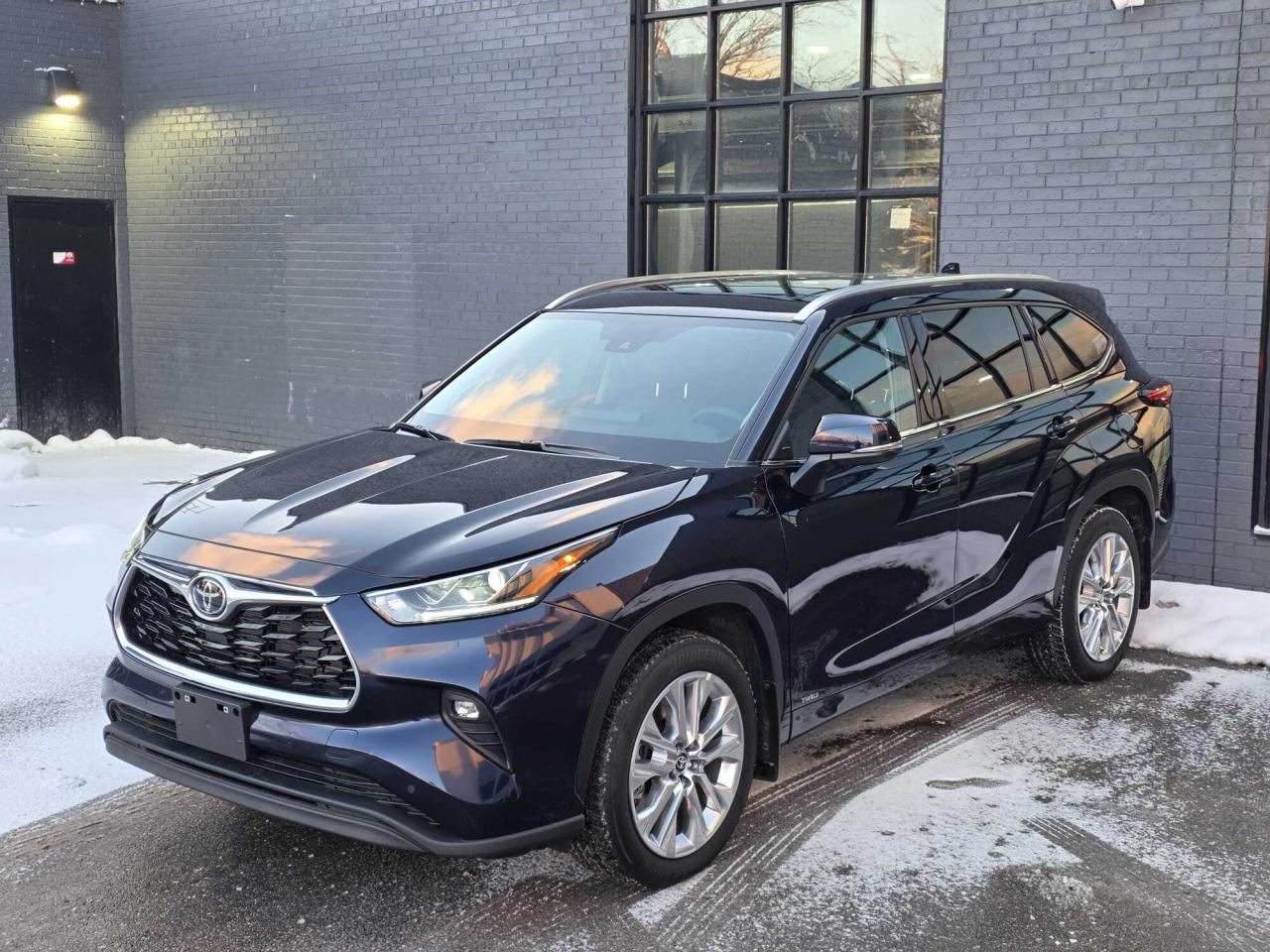 2025 Toyota Highlander HYBRID Limited AWD Photo