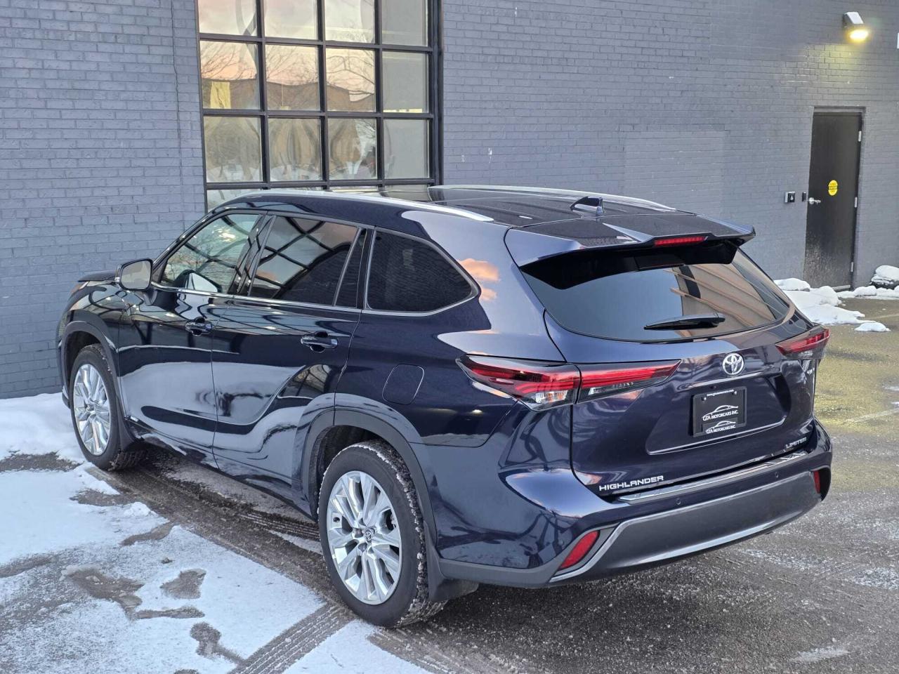 2025 Toyota Highlander HYBRID Limited AWD Photo