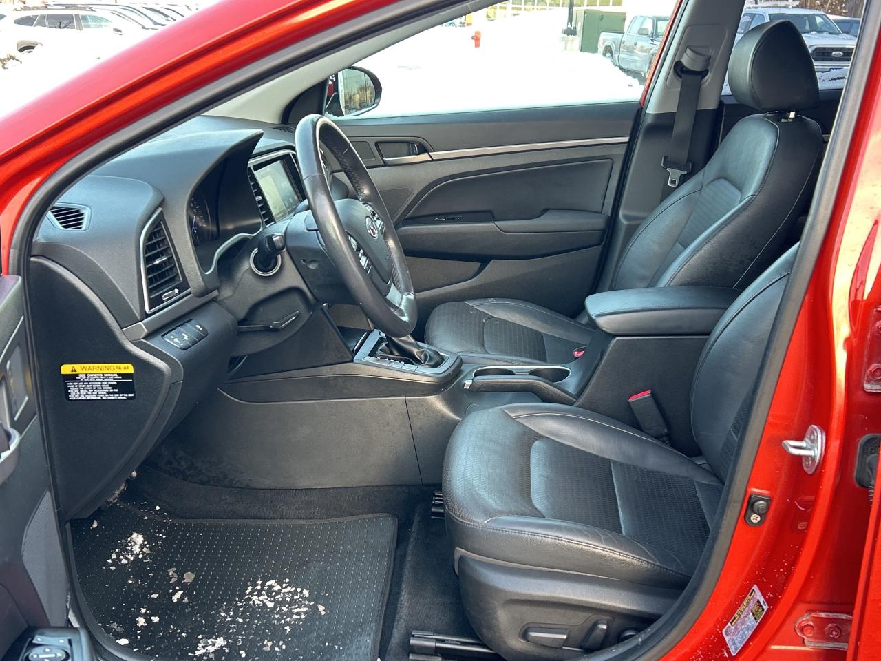 2017 Hyundai Elantra Limited Photo