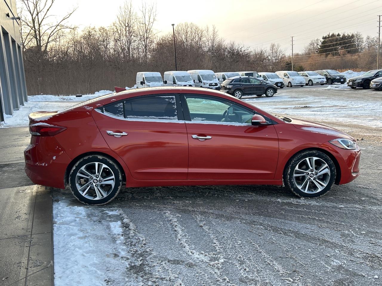 2017 Hyundai Elantra Limited Photo