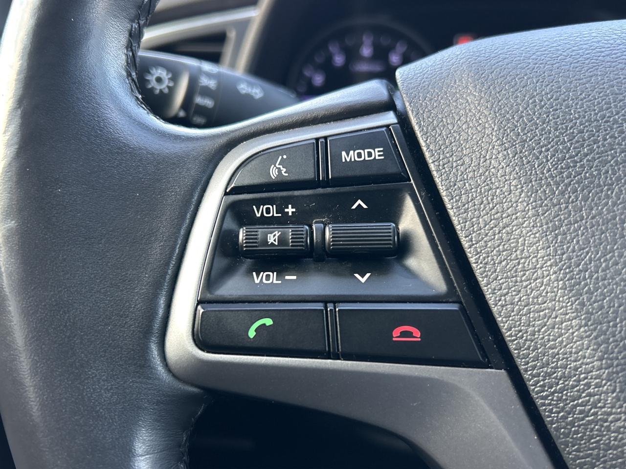 2017 Hyundai Elantra Limited Photo