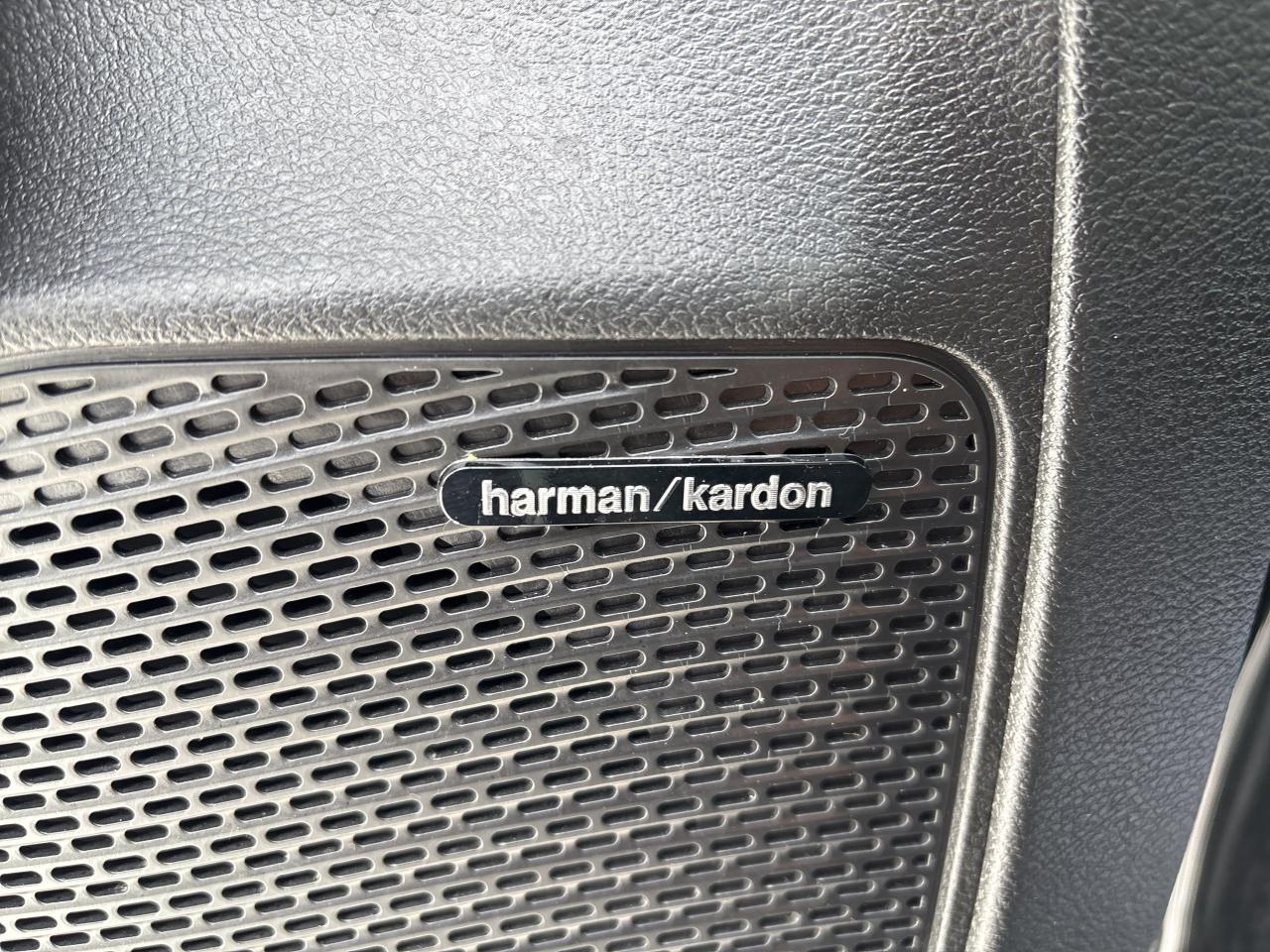 2022 Chrysler Pacifica Limited Photo