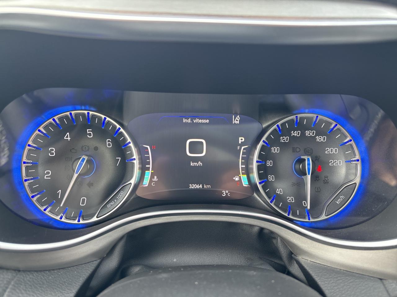 2022 Chrysler Pacifica Limited Photo