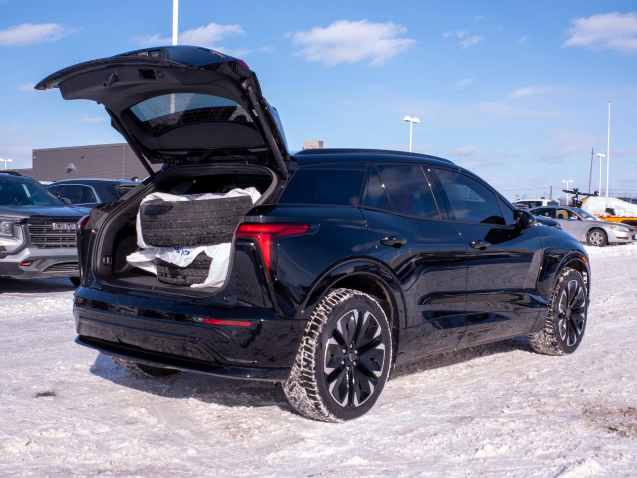 2024 Chevrolet Blazer EV eAWD RS - Power Liftgate Photo