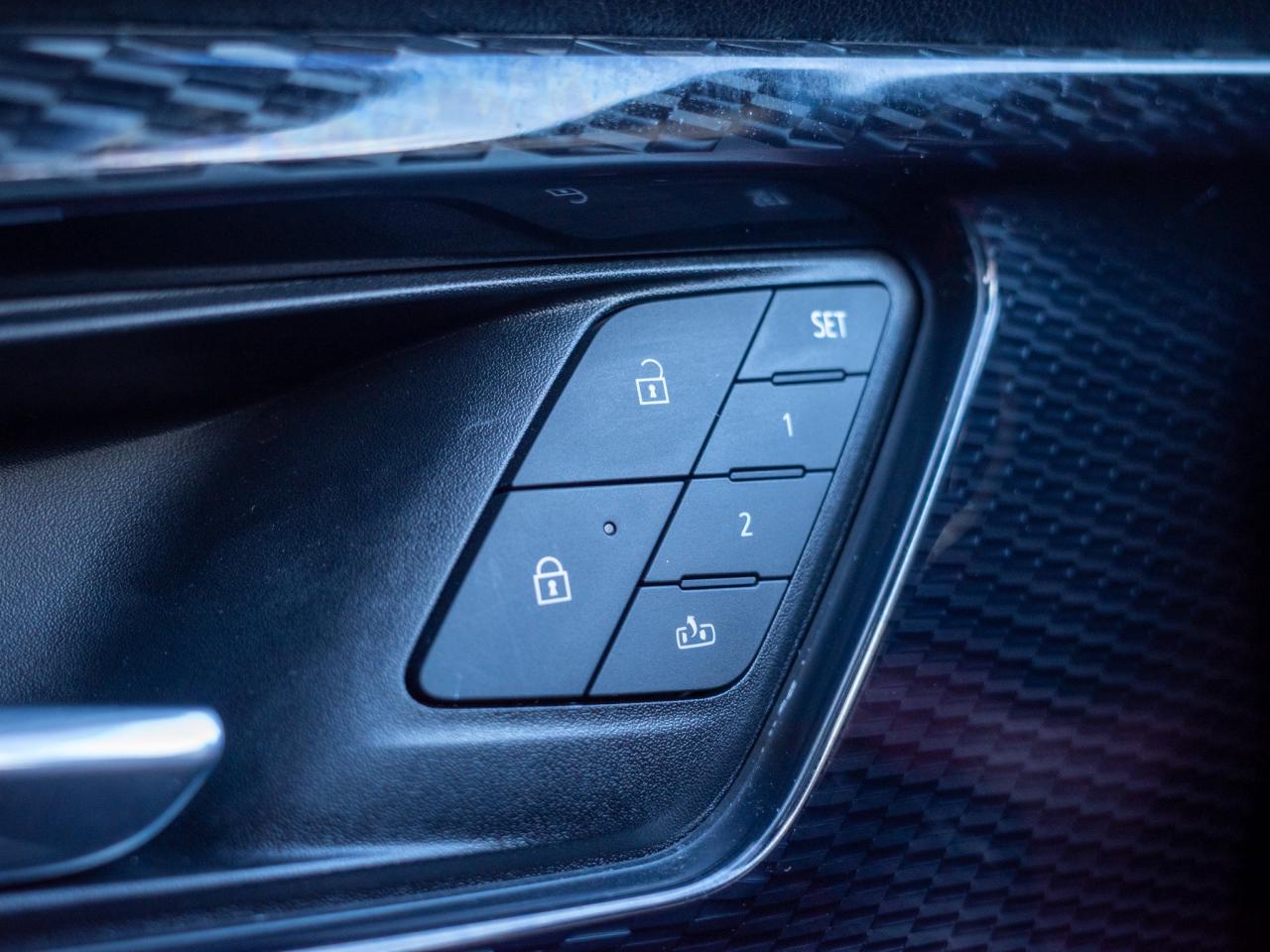 2024 Chevrolet Blazer EV eAWD RS - Power Liftgate Photo