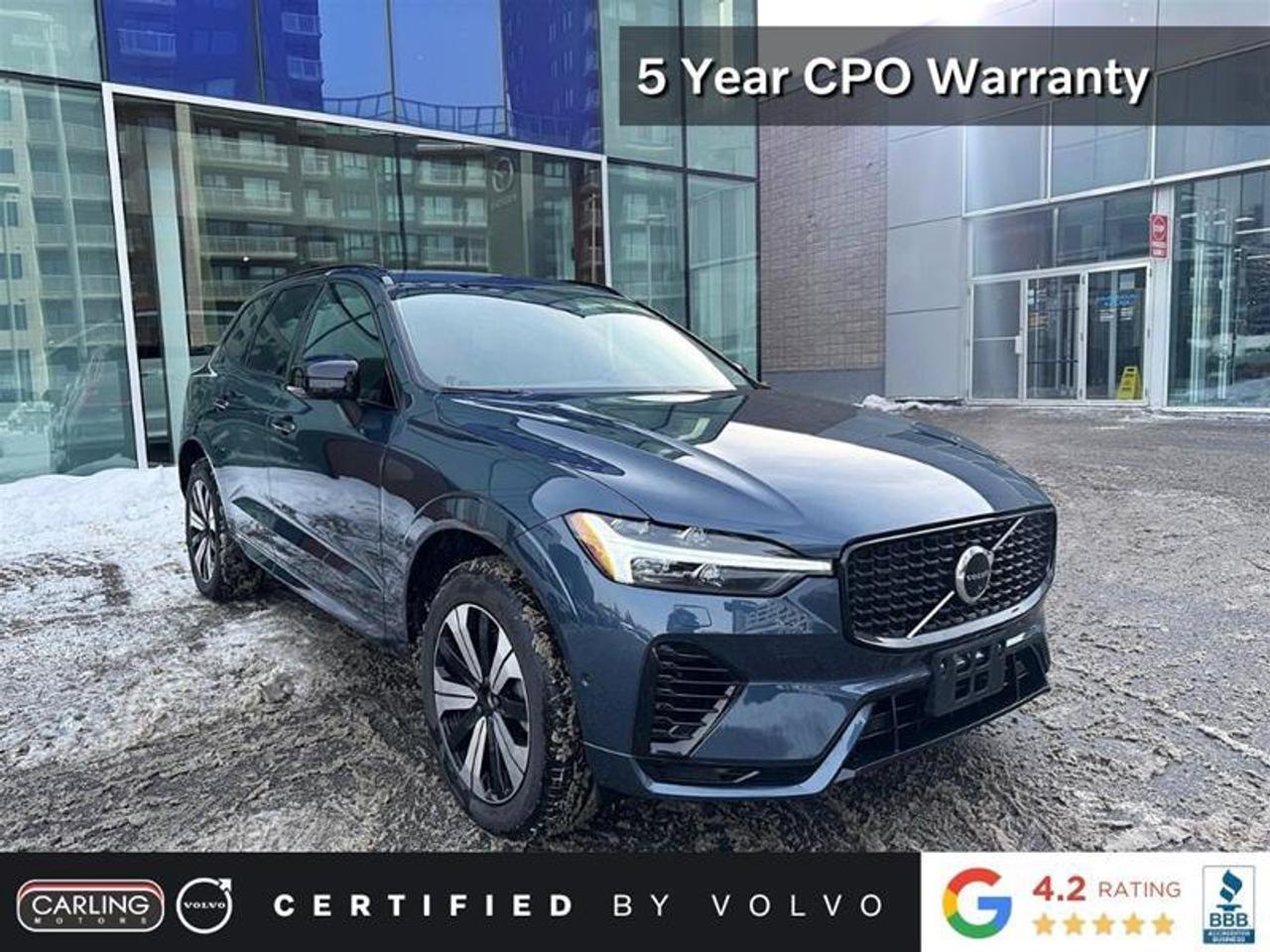 2024 Volvo XC60 Recharge T8 eAWD PHEV Plus Dark Theme Photo0