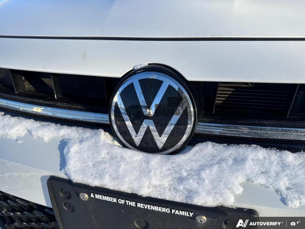 2025 Volkswagen Jetta Trendline Auto   HTD SEATS   HTD WHEEL   CARPLAY Photo