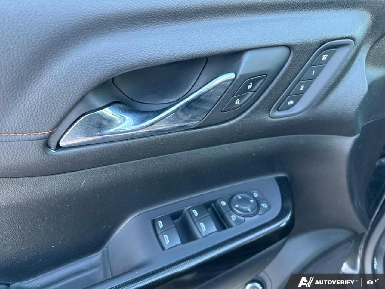 2022 GMC Acadia AT4 AWD   NO CLAIMS   ONE OWNER   SUNROOF Photo