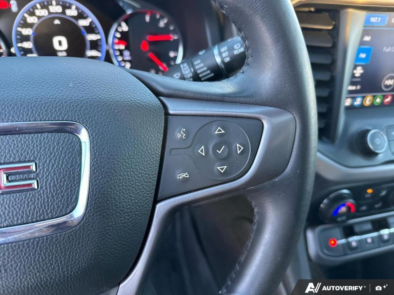 2022 GMC Acadia AT4 AWD   NO CLAIMS   ONE OWNER   SUNROOF Photo