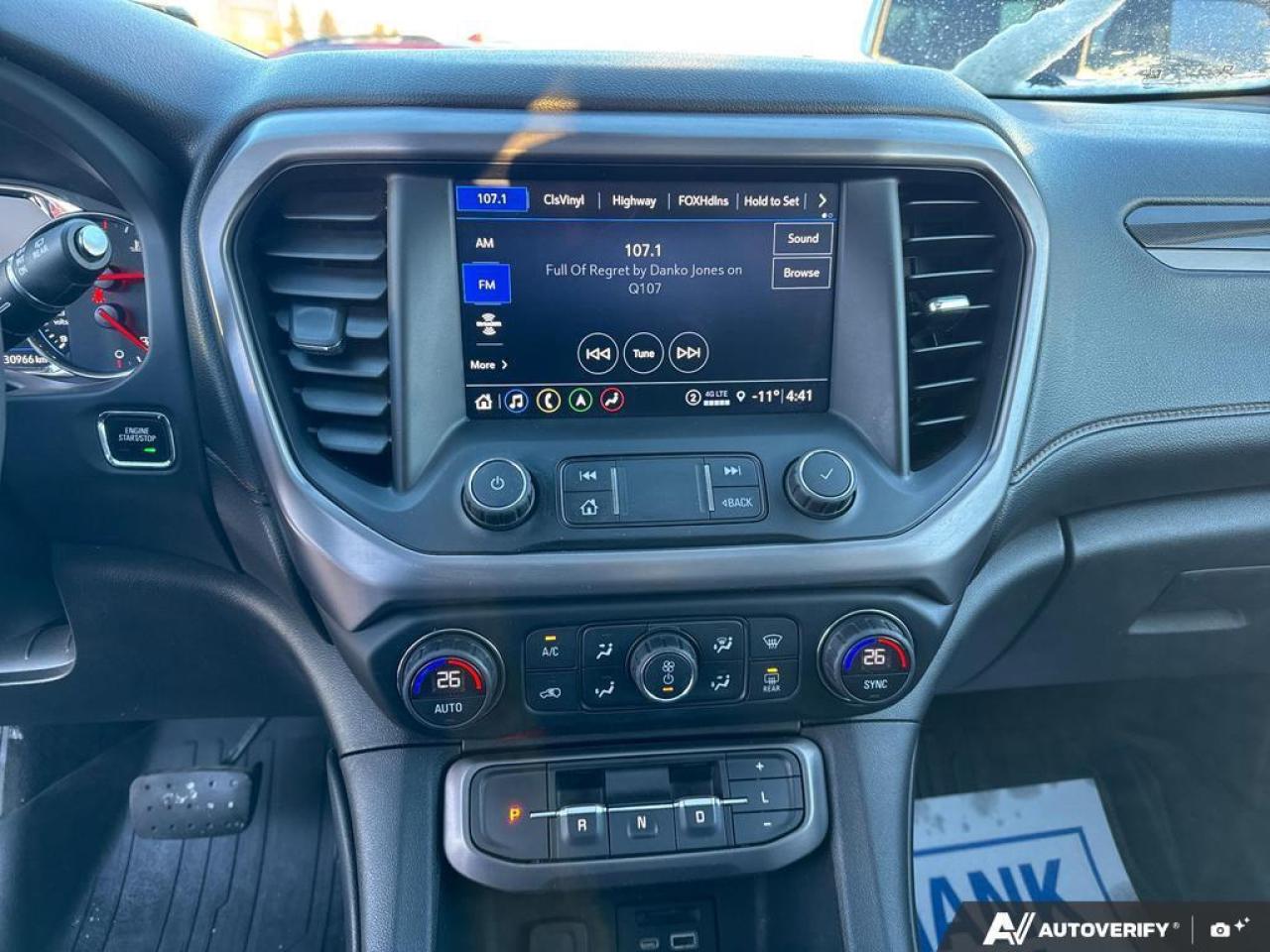 2022 GMC Acadia AT4 AWD   NO CLAIMS   ONE OWNER   SUNROOF Photo