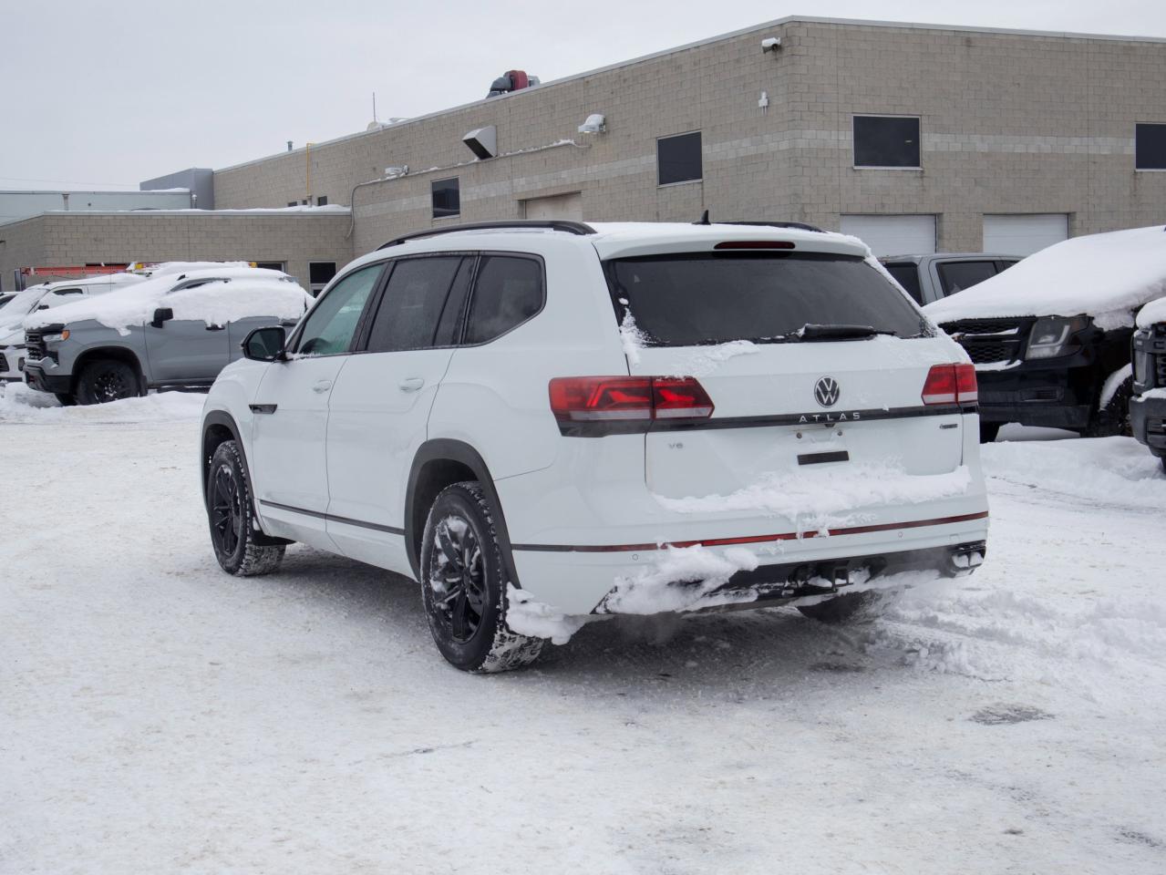 2023 Volkswagen Atlas Highline - Sunroof   Seat Memory Photo