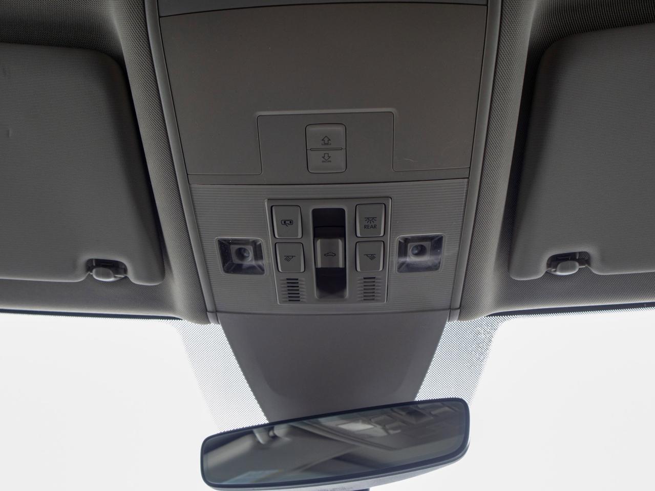 2023 Volkswagen Atlas Highline - Sunroof   Seat Memory Photo