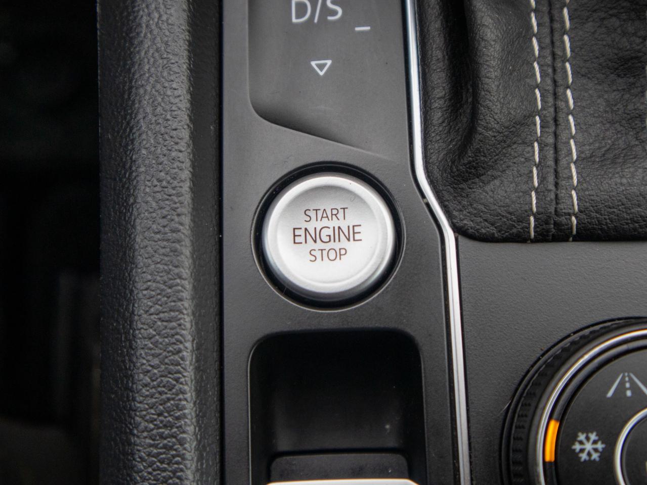 2023 Volkswagen Atlas Highline - Sunroof   Seat Memory Photo