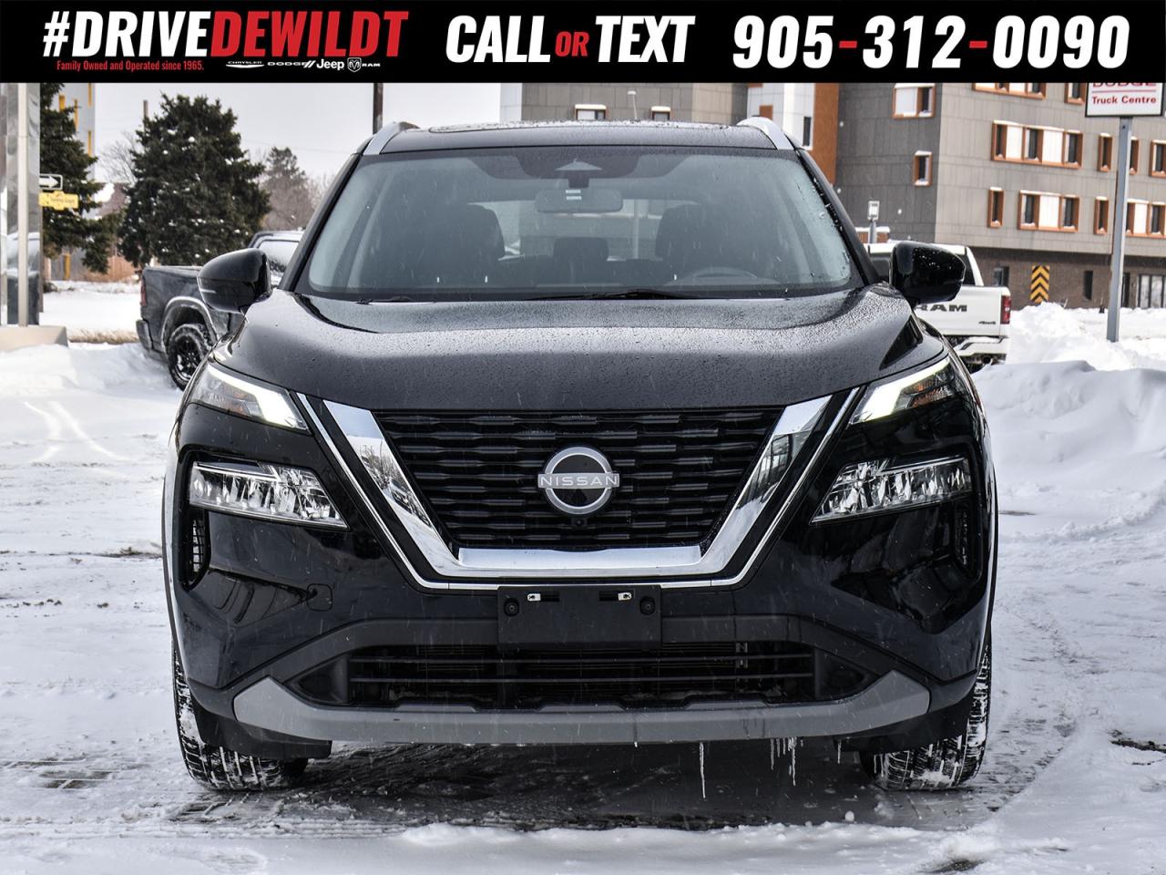 2023 Nissan Rogue SV MOONROOF   ALL WHEEL DRIVE   HEATED SEATS Photo4