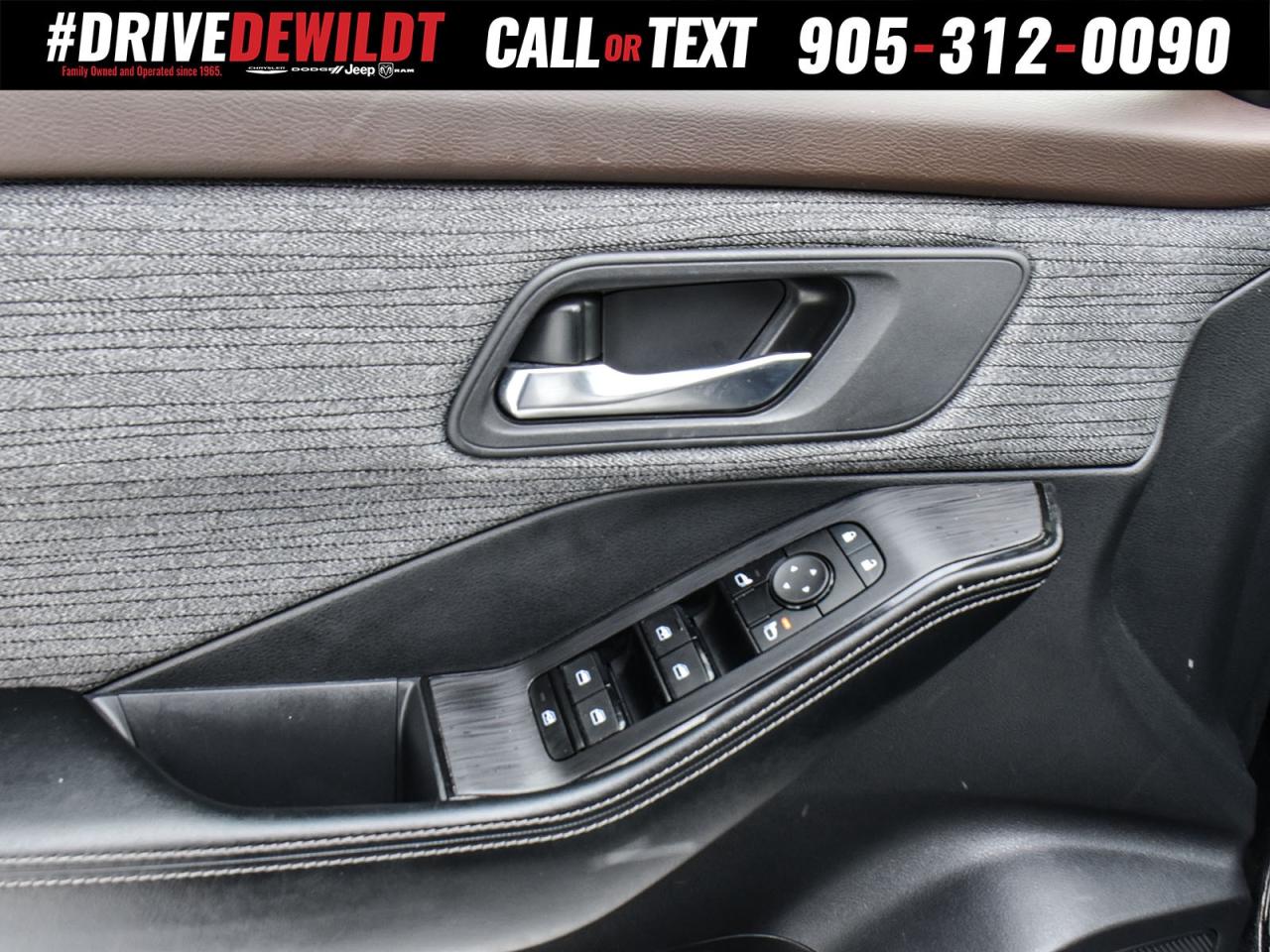 2023 Nissan Rogue SV MOONROOF   ALL WHEEL DRIVE   HEATED SEATS Photo