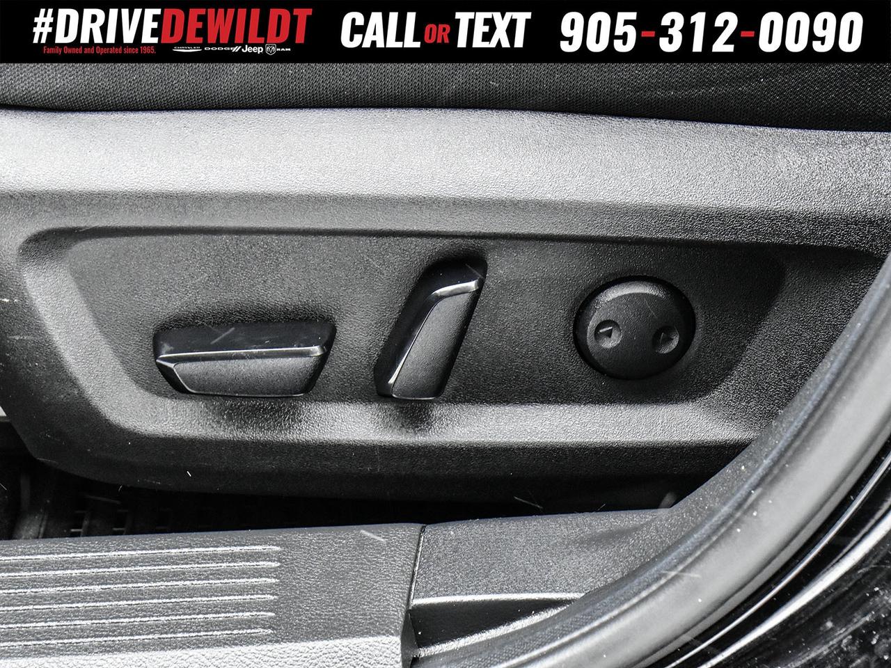 2023 Nissan Rogue SV MOONROOF   ALL WHEEL DRIVE   HEATED SEATS Photo