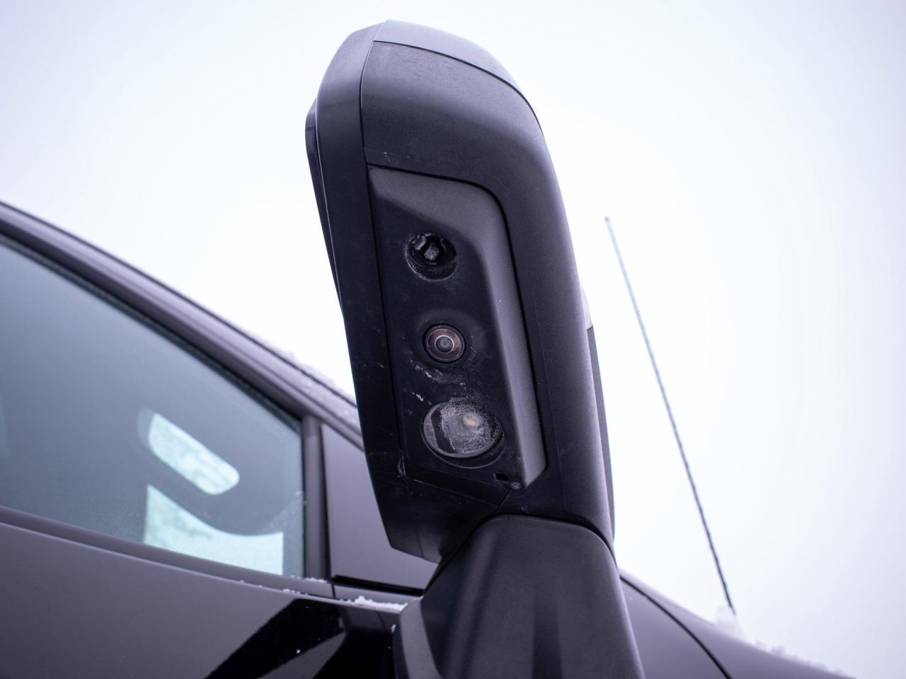 2021 GMC Sierra 1500 AT4 - Leather Steering Wheel   Seat Memory Photo