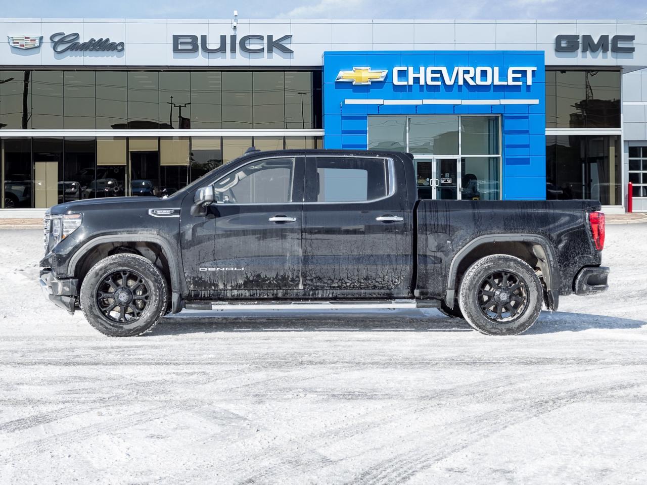 2025 GMC Sierra 1500 4WD Crew Cab 147  Denali Photo