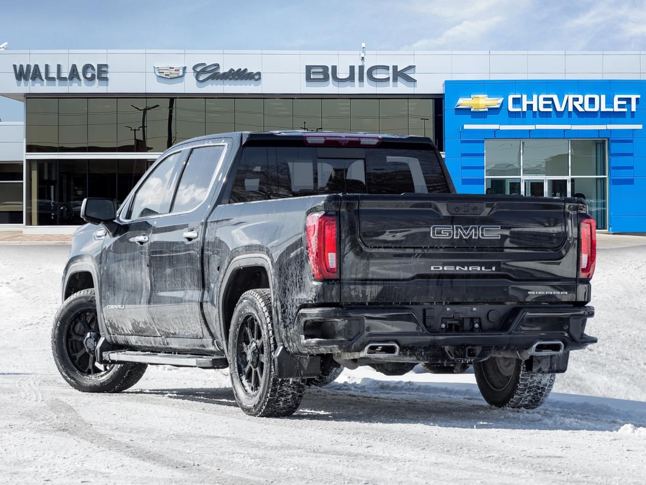 2025 GMC Sierra 1500 4WD Crew Cab 147  Denali Photo