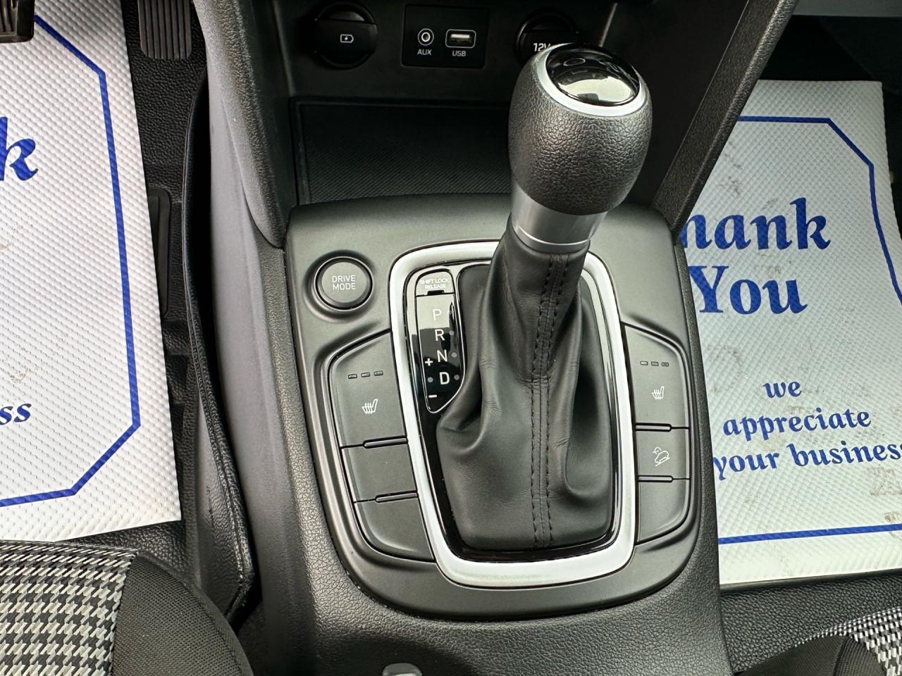 2019 Hyundai KONA Essential ~ CarPlay ~ No Accidents ~ Certified Photo