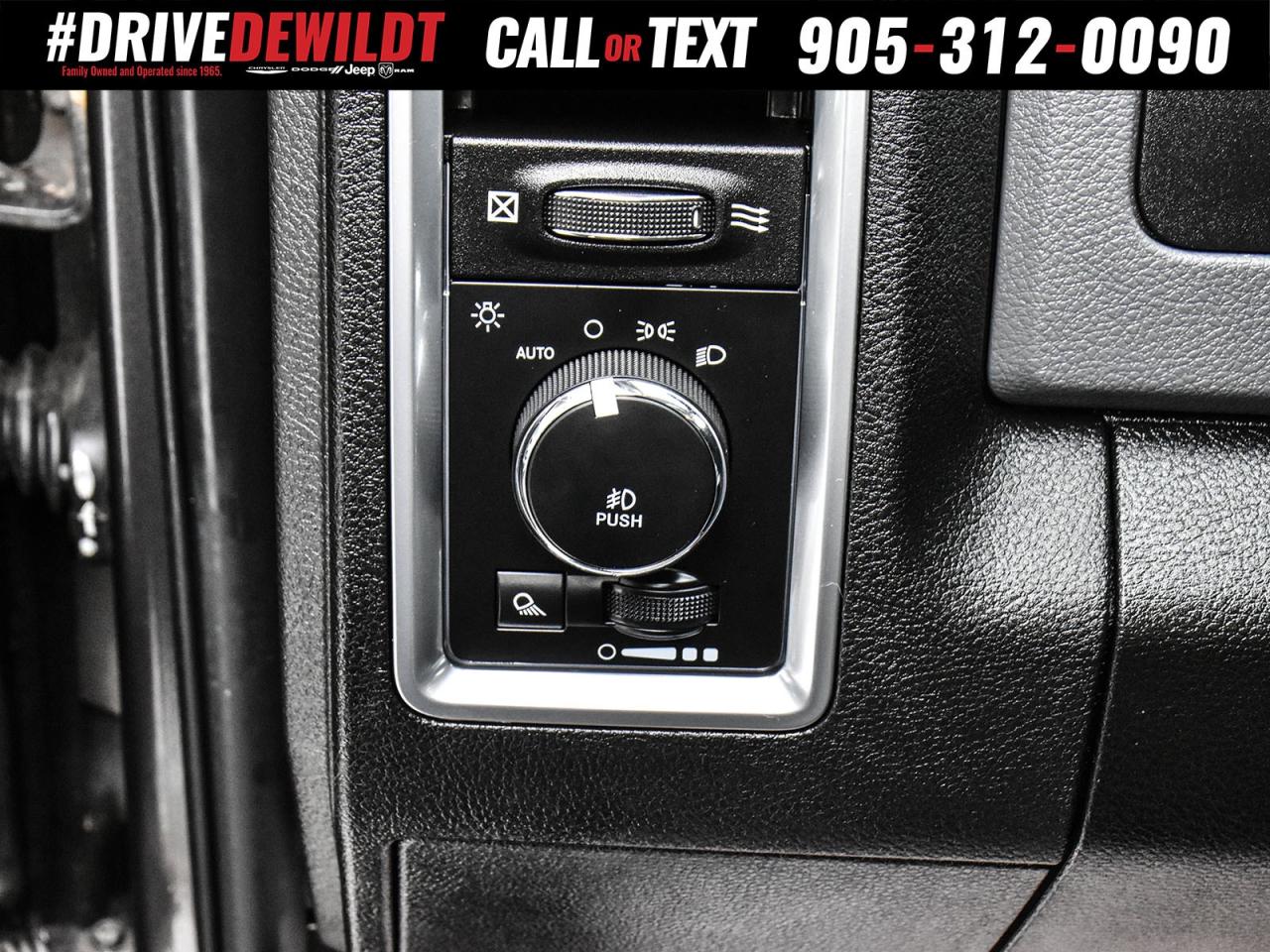 2020 RAM 1500 Classic WARLOCK   HEATED SEATS + WHEEL   HEMI ENGINE Photo