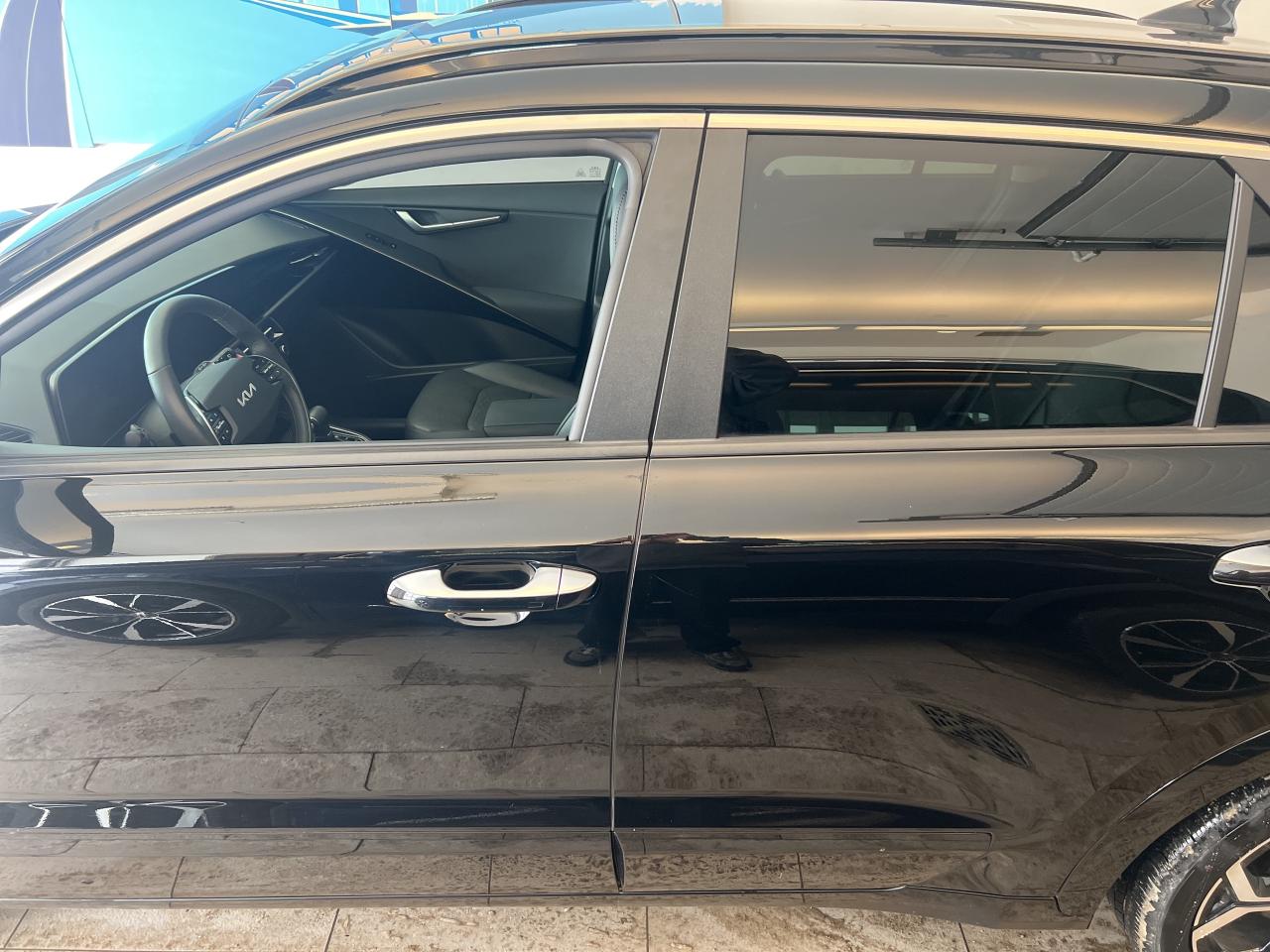 2024 Kia NIRO SX FWD Photo