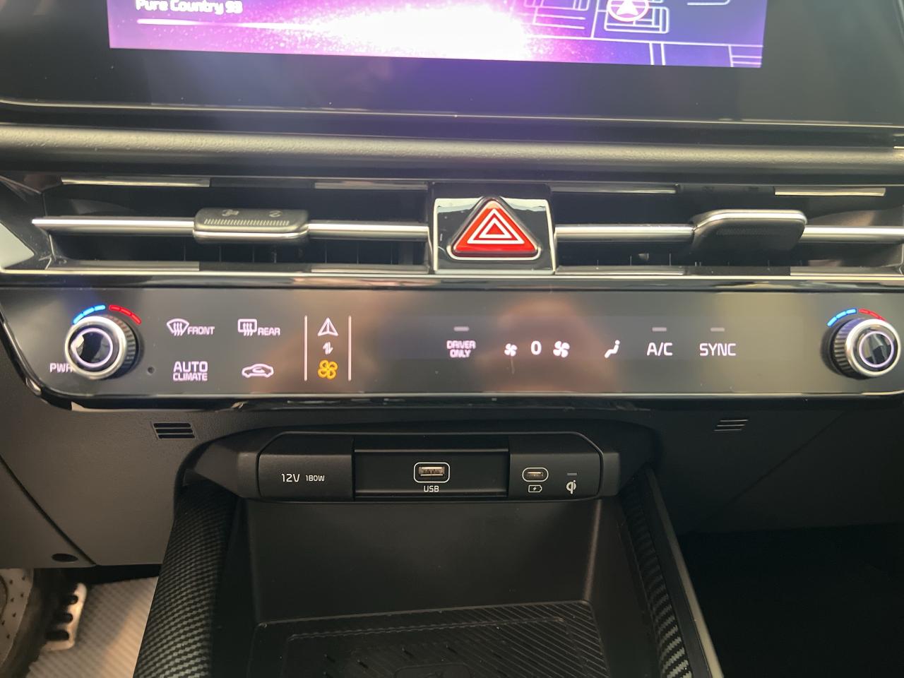 2024 Kia NIRO SX FWD Photo