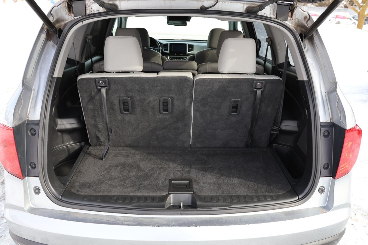 2016 Honda Pilot EXL-4WD-7PASS-R STARTER/NAV/LEATHER/SUNROOF/KEYLES Photo