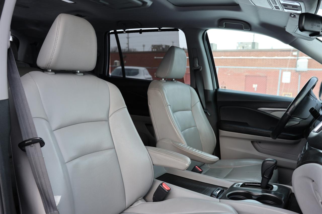 2016 Honda Pilot EXL-4WD-7PASS-R STARTER/NAV/LEATHER/SUNROOF/KEYLES Photo